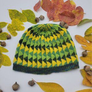 Hand Knit Handmade Hat Unisex Small Winter Beanie Green Yellow Geometric Cozy KT